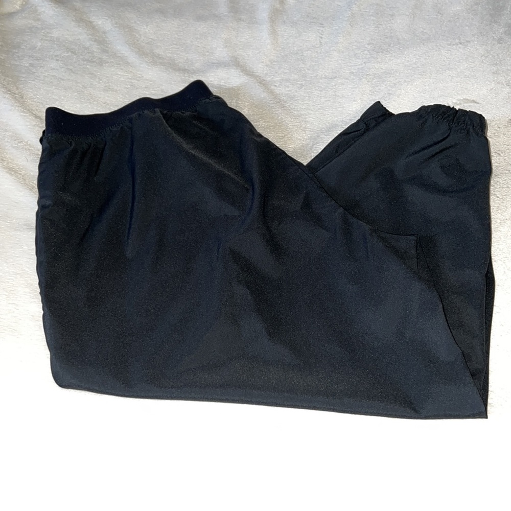 Nike 3/4 Joggers Size Medium